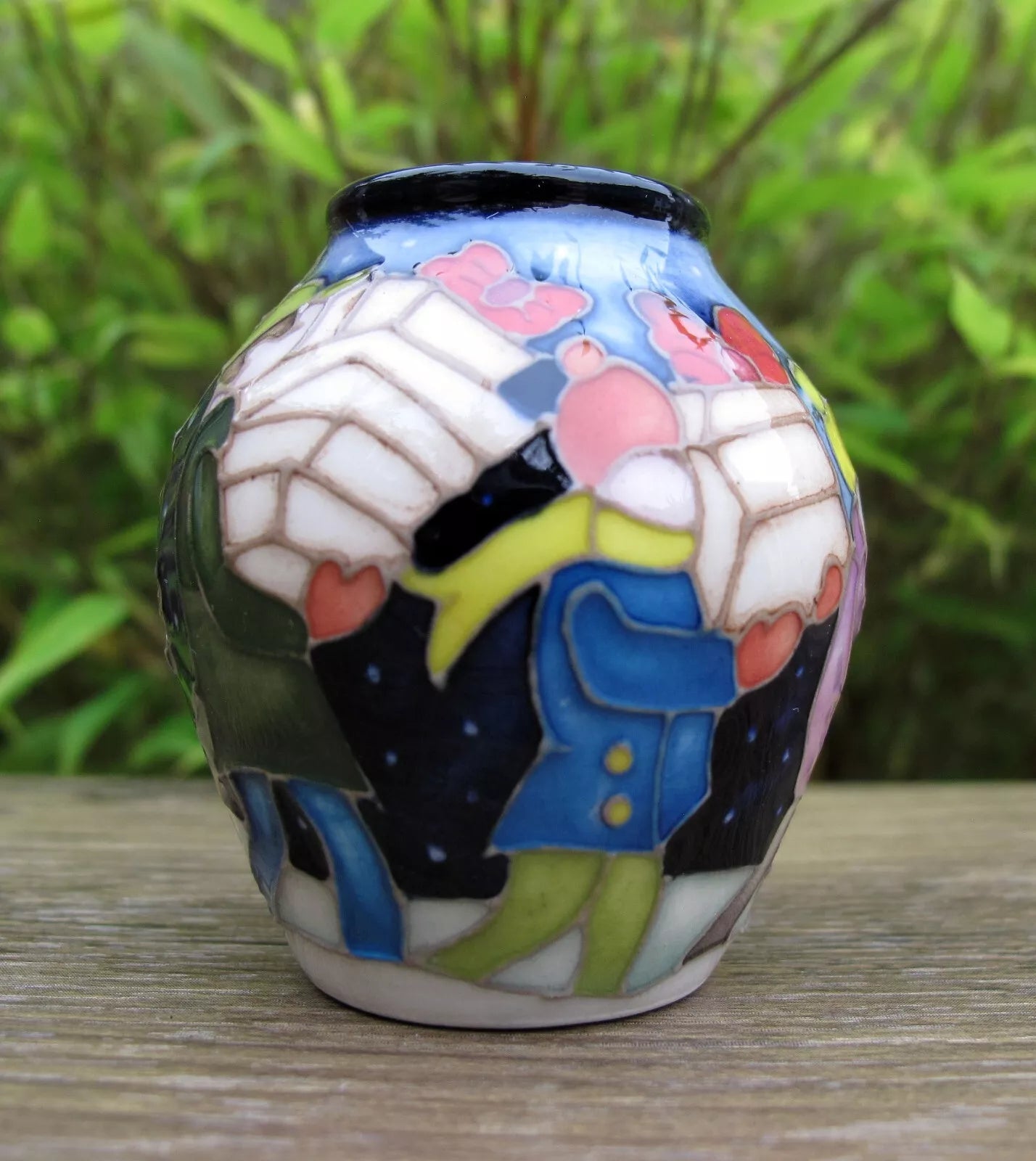 Moorcroft CHRISTMAS DELIVERY Miniature Vase 4/2 Retail Price £299