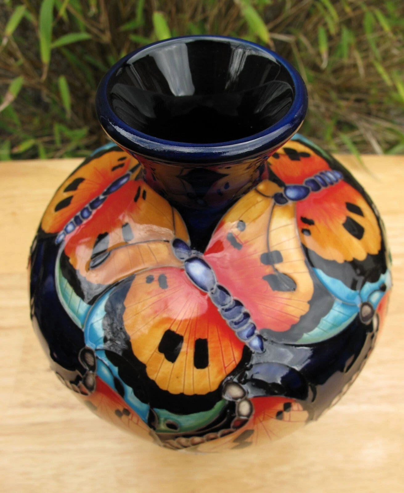 Moorcroft NAS PATTERN 03/7 Vase Limited Edition 19/30 RRP £770 Butterflies Moth