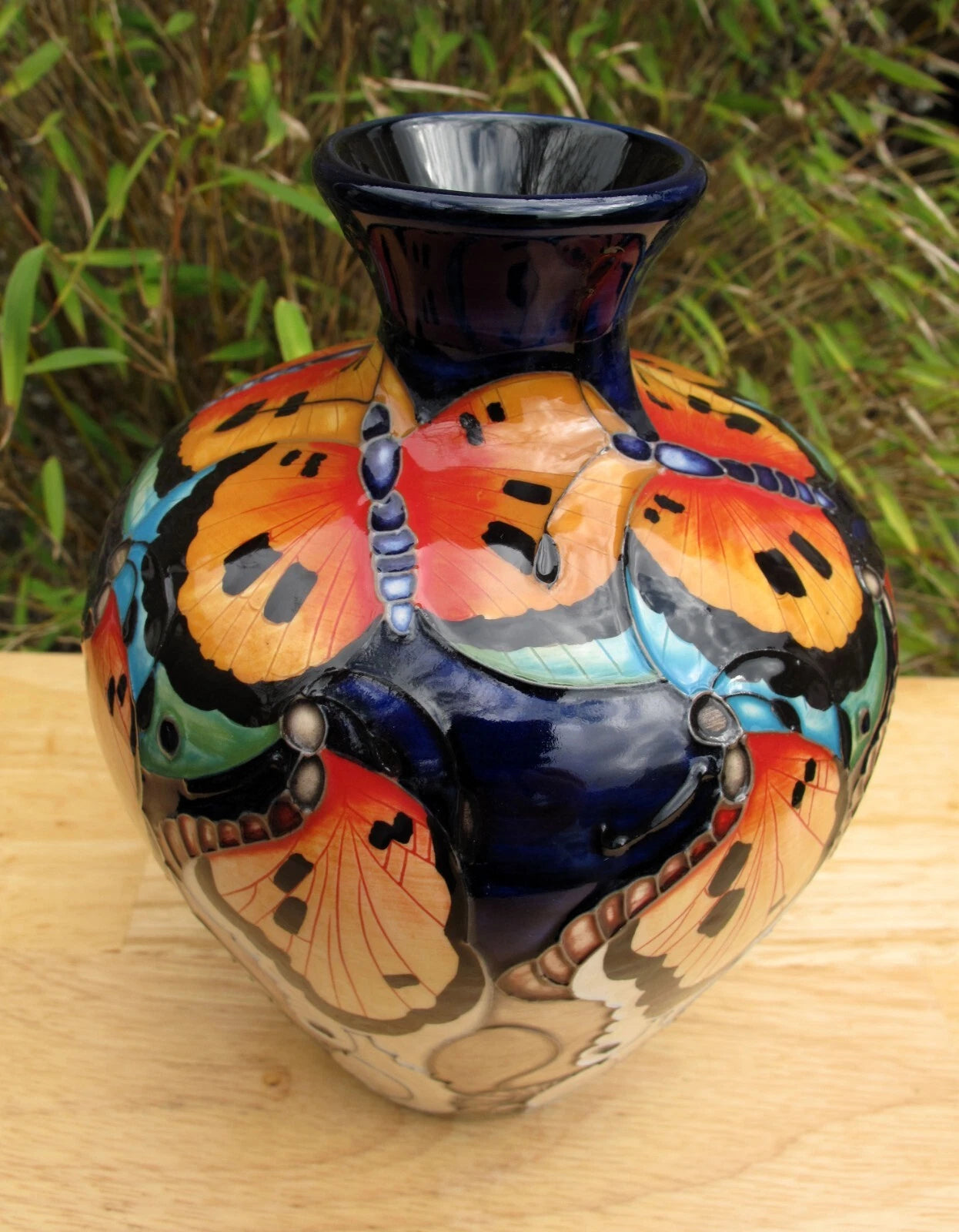 Moorcroft NAS PATTERN 03/7 Vase Limited Edition 19/30 RRP £770 Butterflies Moth