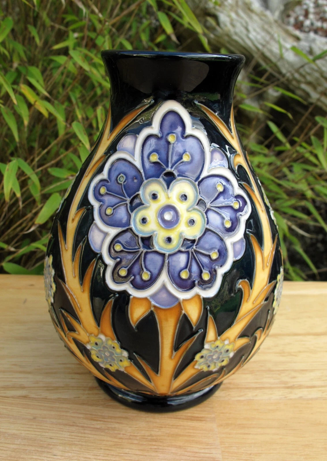 Moorcroft Exquisite FLORIAN DAISY Vase 7/5 Retail Price £500 Nicola Slaney