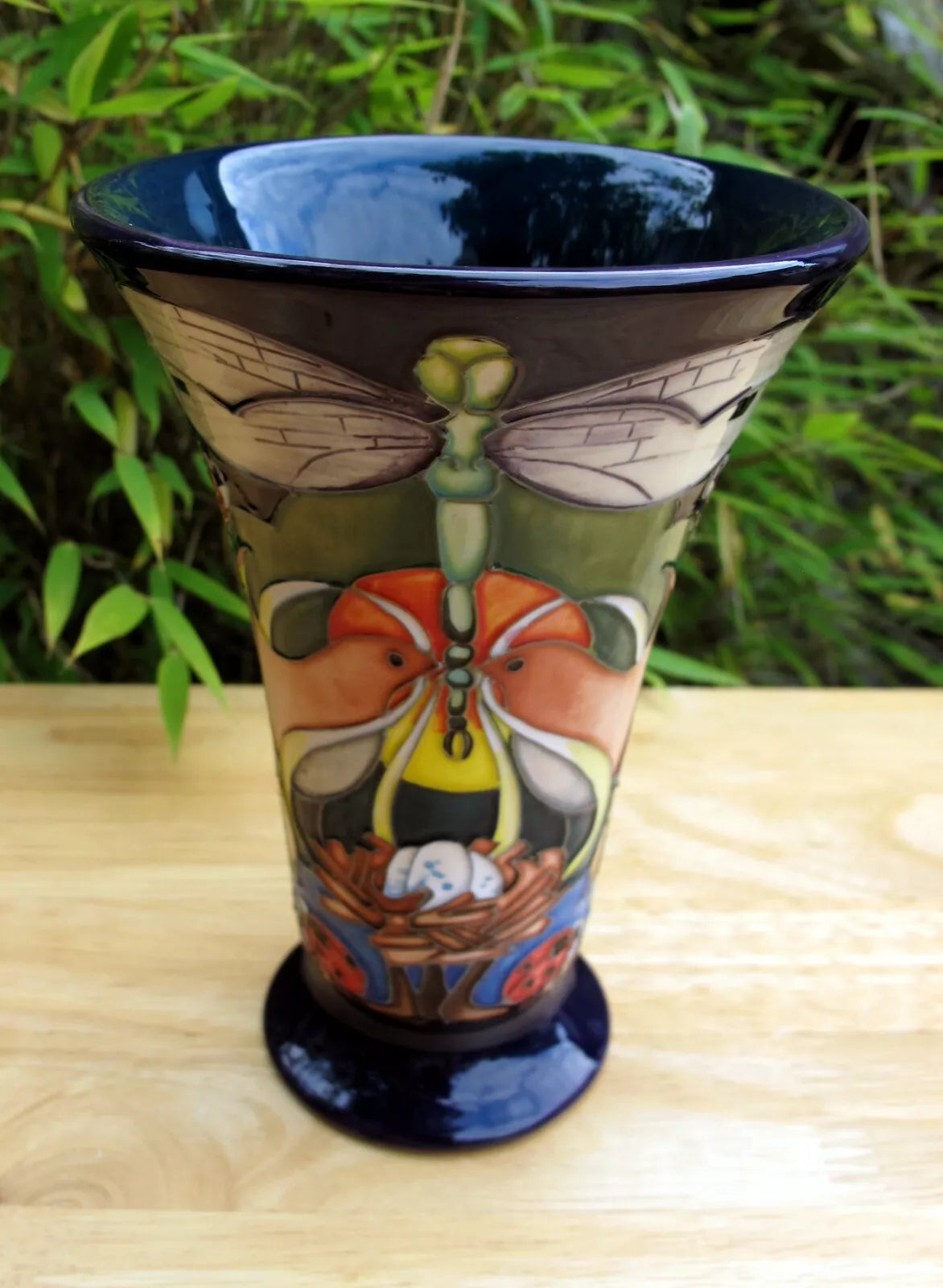 Moorcroft Exquisite HOMEMAKES Vase 87/6 Limited Edition 21/150 Retail Price £495