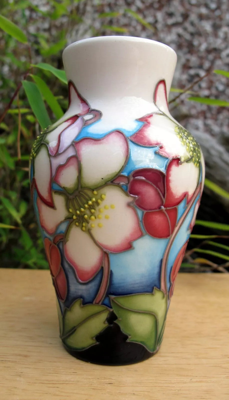 Moorcroft WINTER YIELD Vase Shape 23/4 Trial Dated 4.11.2015  Retail Price £220