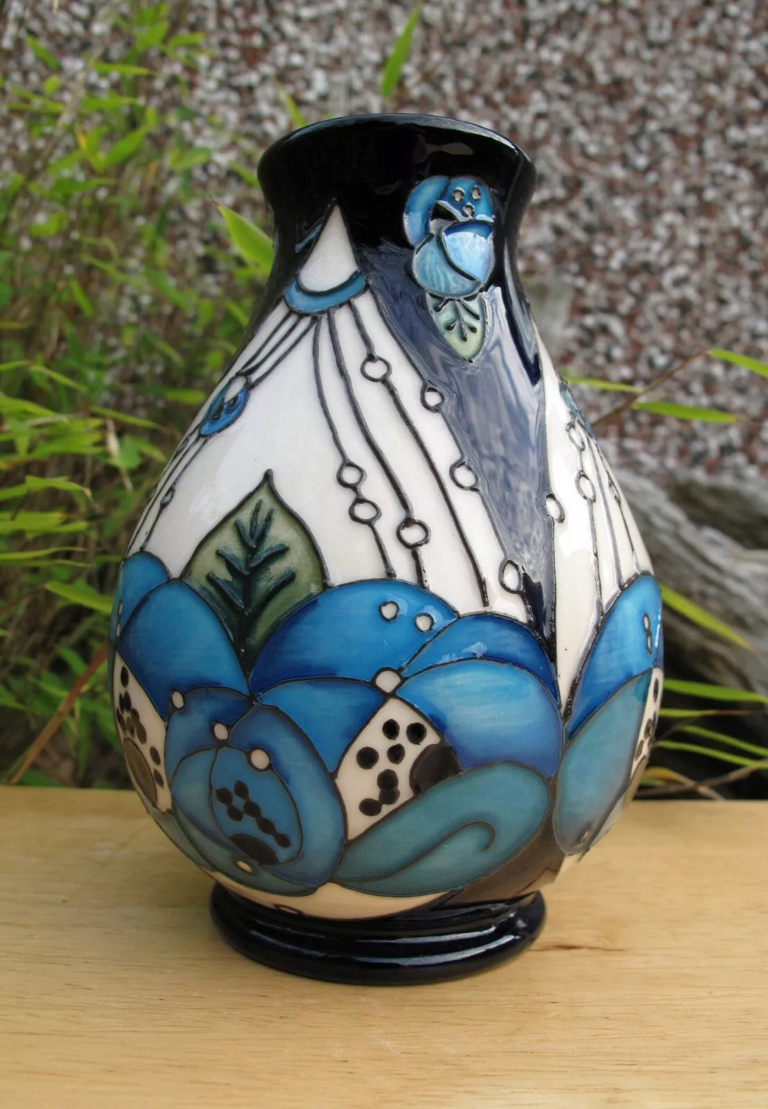 Moorcroft RENNIE ROSE BLUE Vase 7/5 Trial 29.11.19 Retail Price £375 Mackintosh