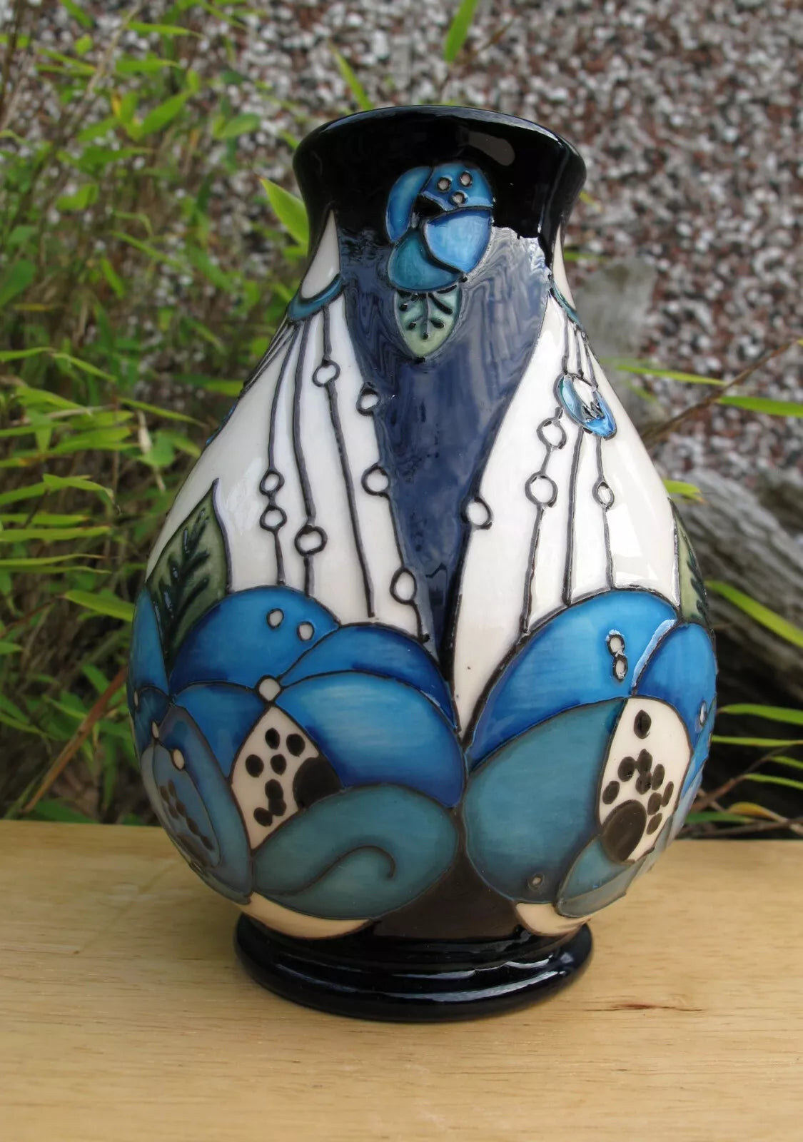 Moorcroft RENNIE ROSE BLUE Vase 7/5 Trial 29.11.19 Retail Price £375 Mackintosh
