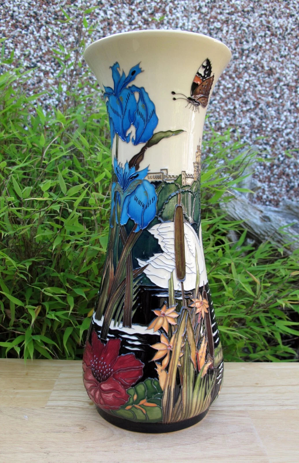 Moorcroft  VISION OF WINDSOR Vase 264/12 Numbered Edition First Quality RRP £890