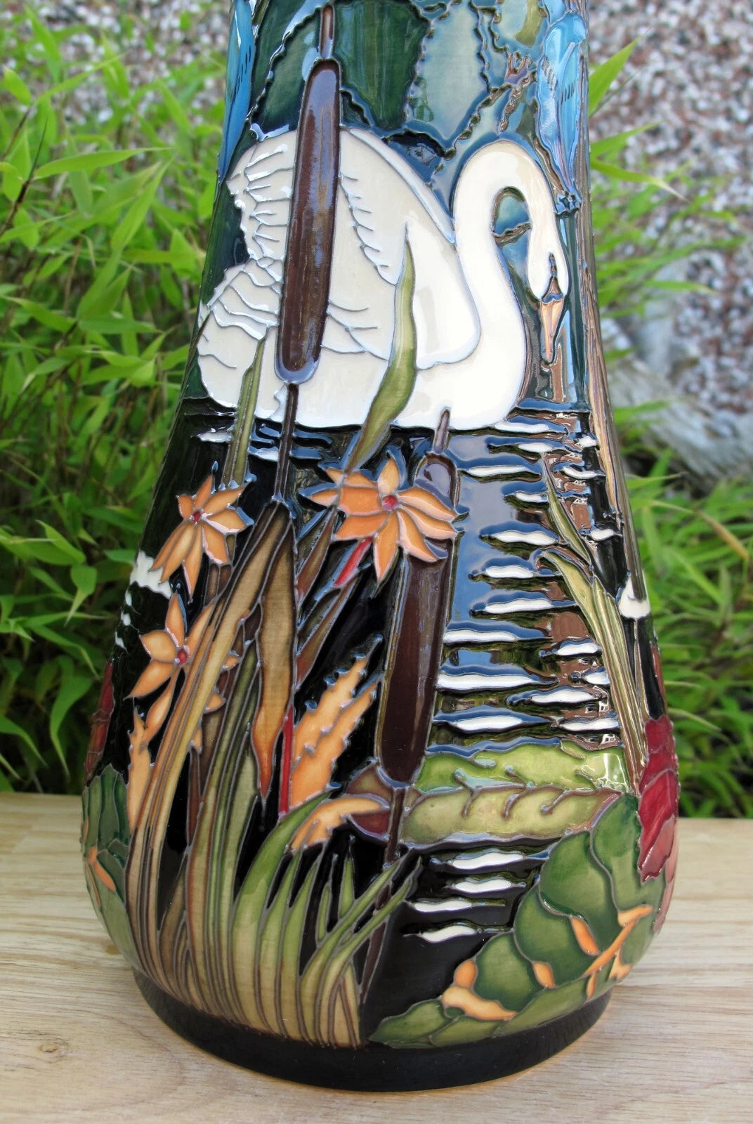 Moorcroft  VISION OF WINDSOR Vase 264/12 Numbered Edition First Quality RRP £890
