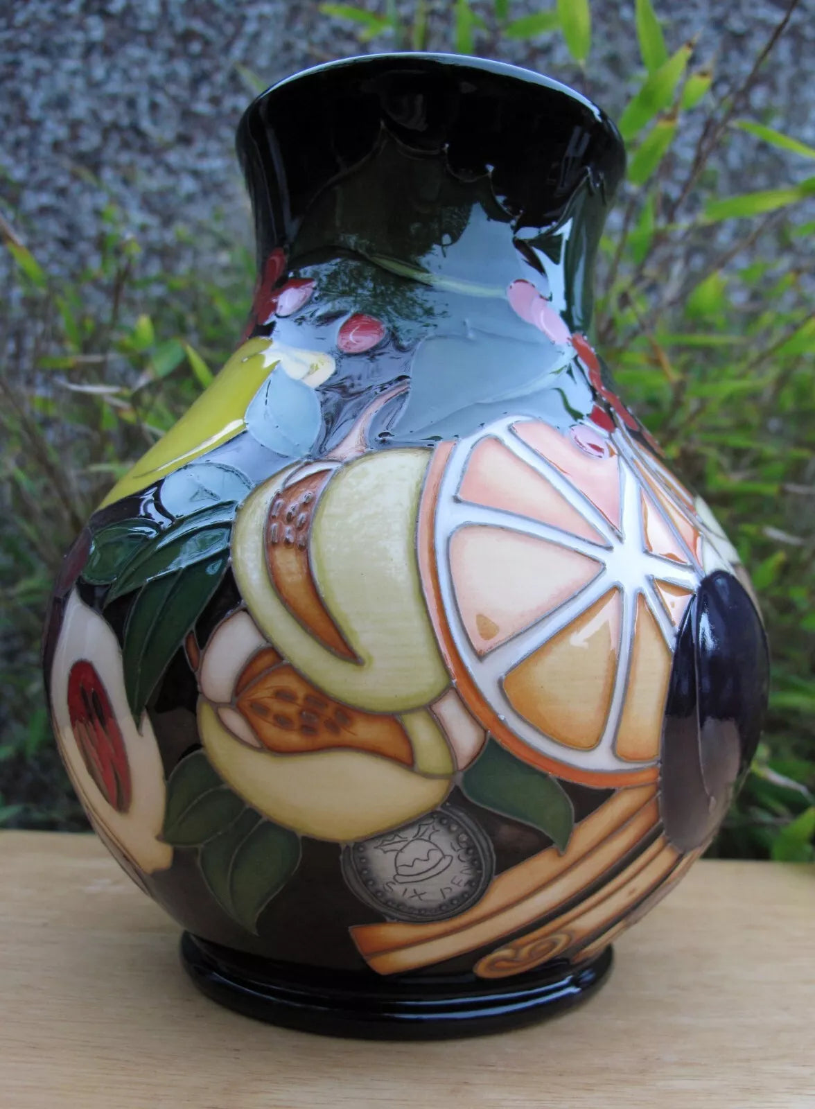 Moorcroft FIGGY PUDDING Vase 869/6 Numbered Edition Retail Price £645 Christmas