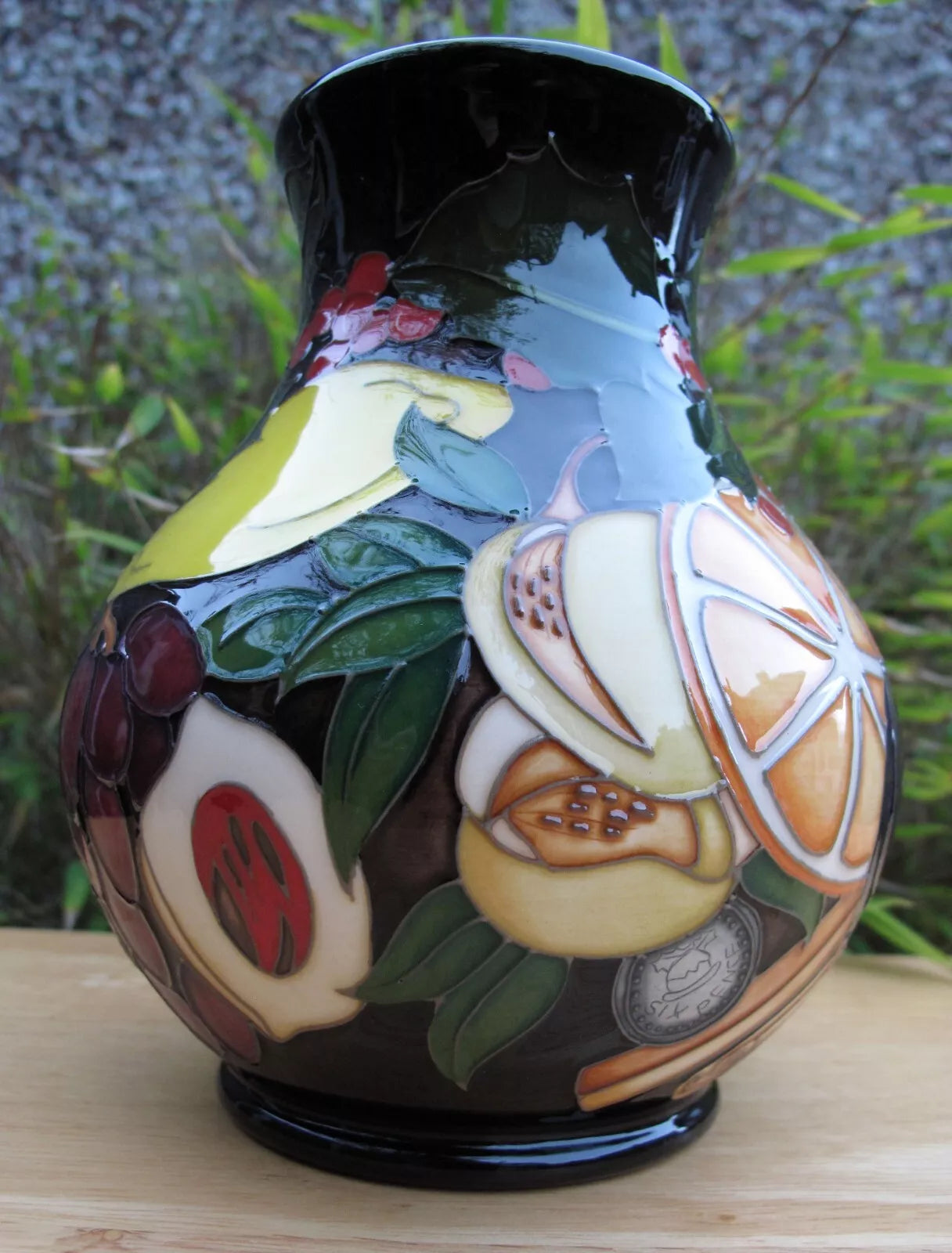 Moorcroft FIGGY PUDDING Vase 869/6 Numbered Edition Retail Price £645 Christmas