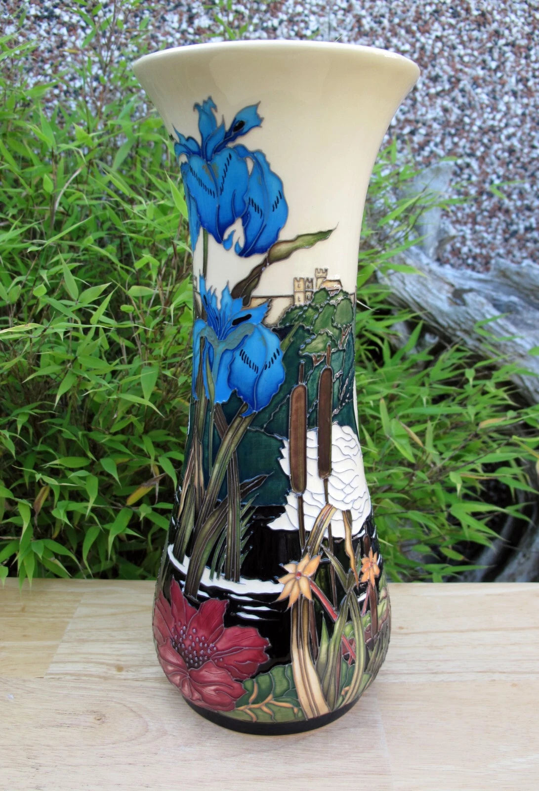 Moorcroft  VISION OF WINDSOR Vase 264/12 Numbered Edition First Quality RRP £890