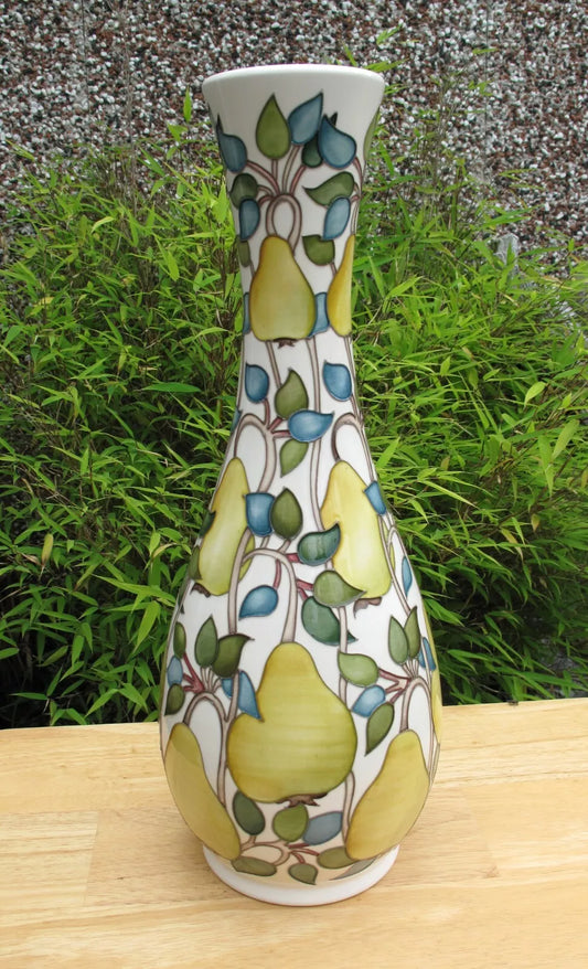 Moorcroft WILLIAM PEAR 82/16 vase Limited Edition 13/30 Retail Price £975 MORRIS