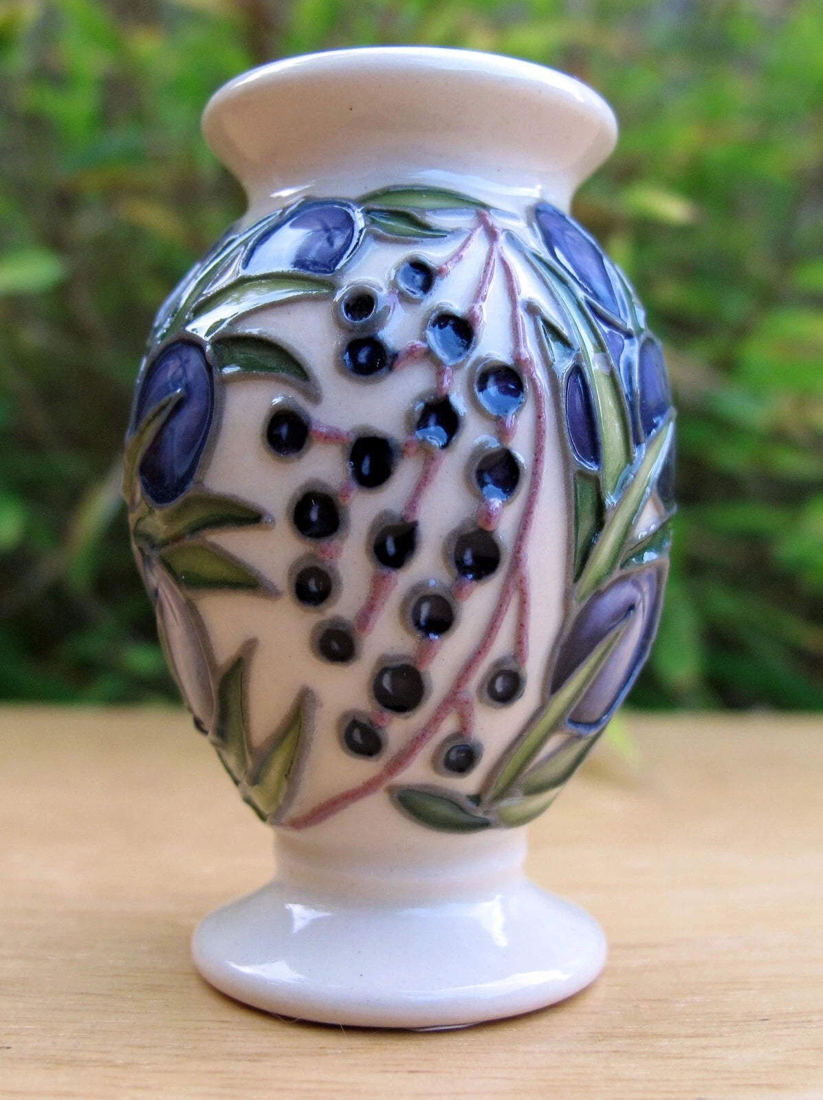 Moorcroft Miniature JUNIPER Master Trial 23.3.17 Vase 370/2 Retail Price £165