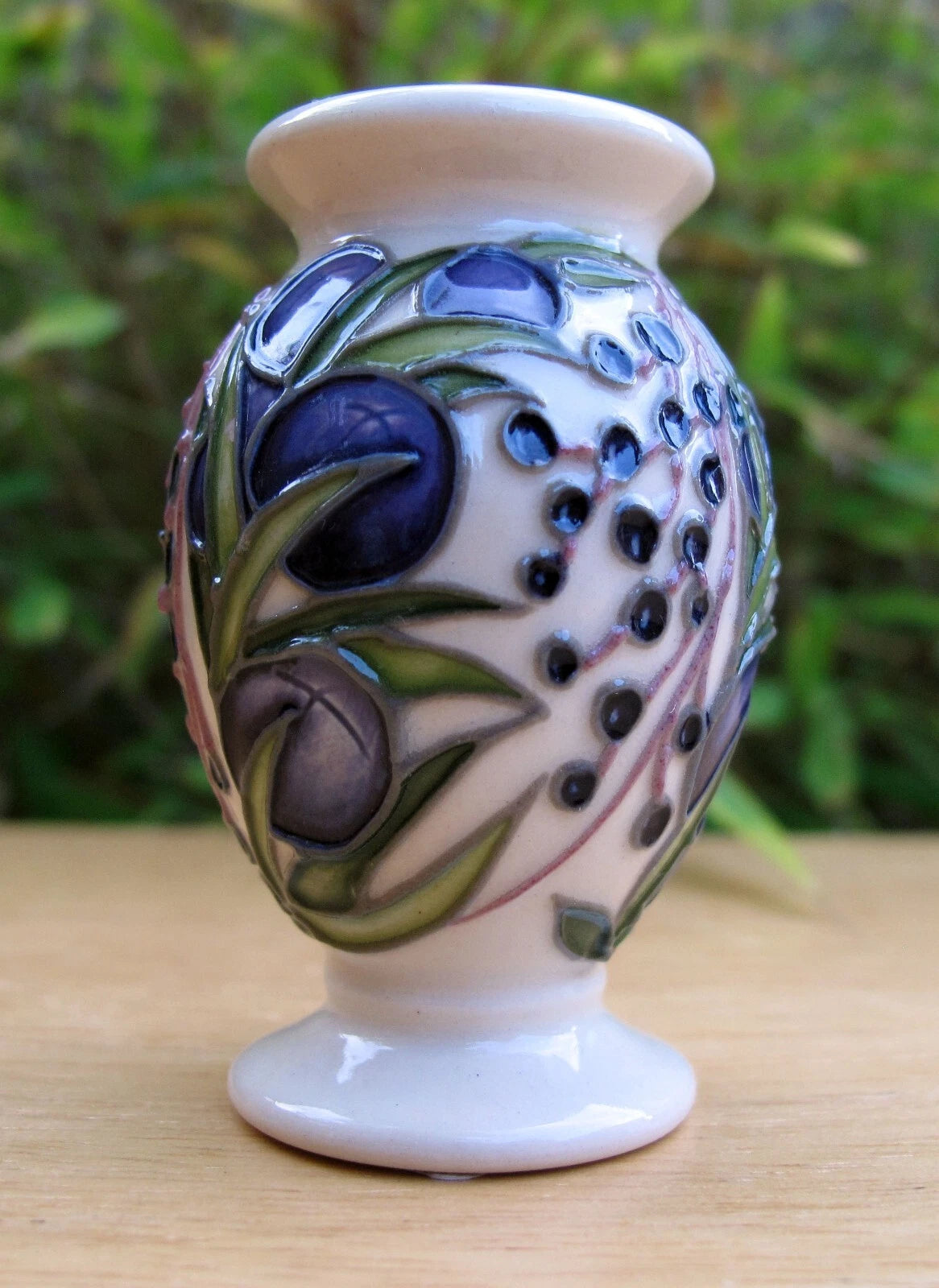 Moorcroft Miniature JUNIPER Master Trial 23.3.17 Vase 370/2 Retail Price £165