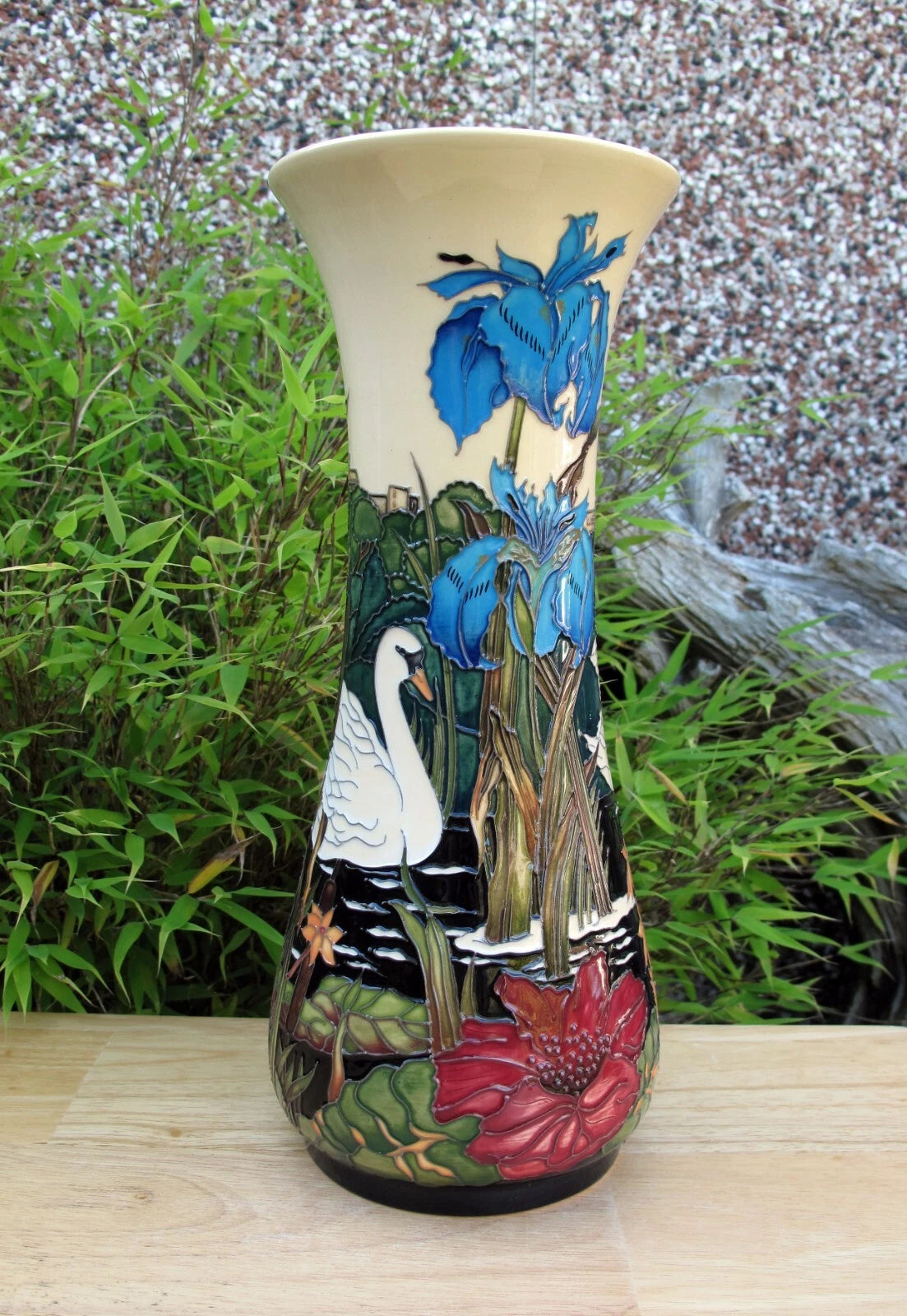 Moorcroft  VISION OF WINDSOR Vase 264/12 Numbered Edition First Quality RRP £890