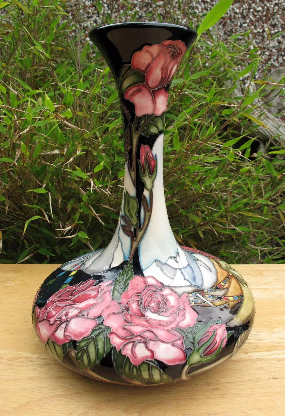 Moorcroft CORONATION DAY Numbered Edition 24. vase 104/9 First Quality RRP £840