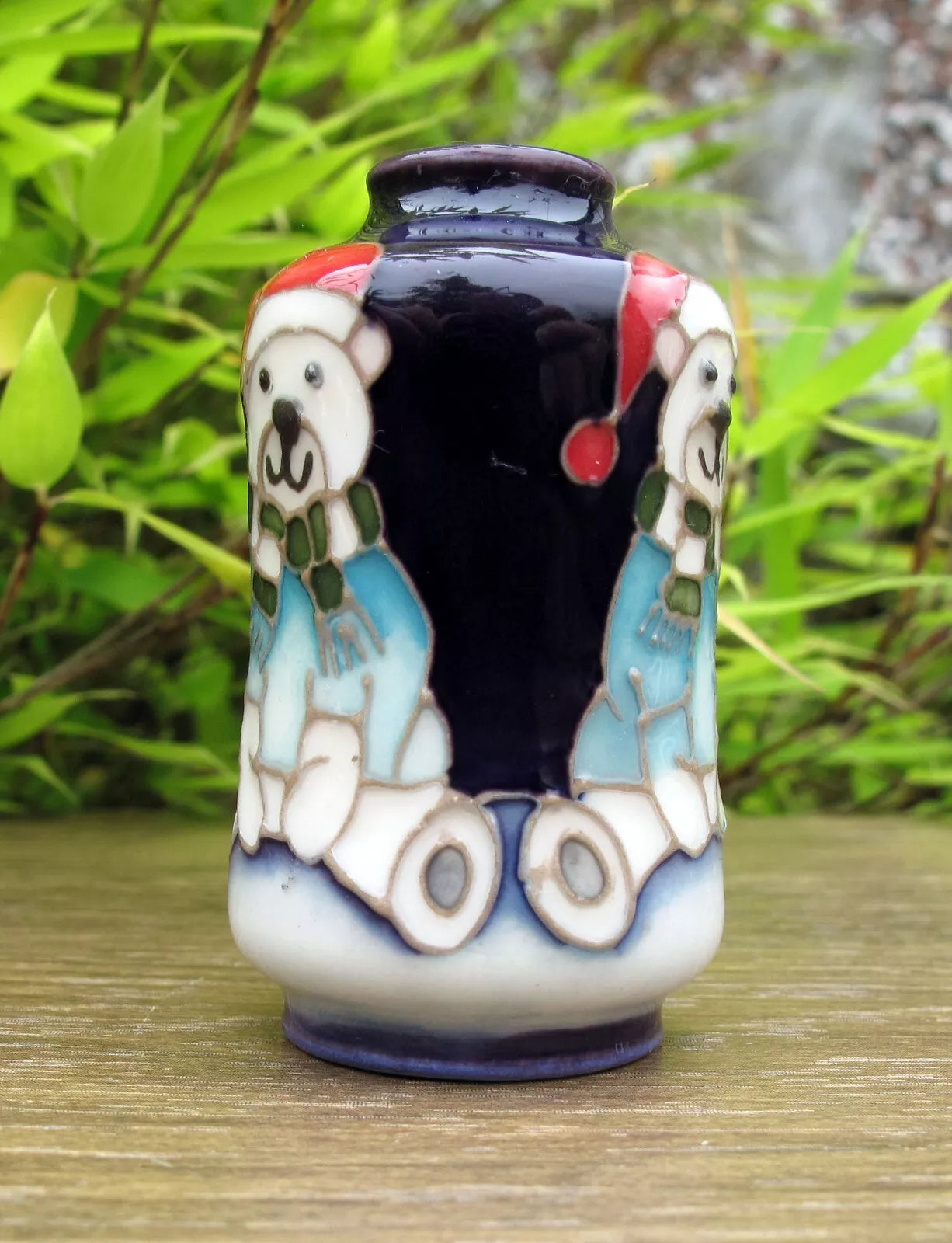 Moorcroft ARCTIC PARTY Miniature vase 98/2  Retail Price £224 Christmas Bear