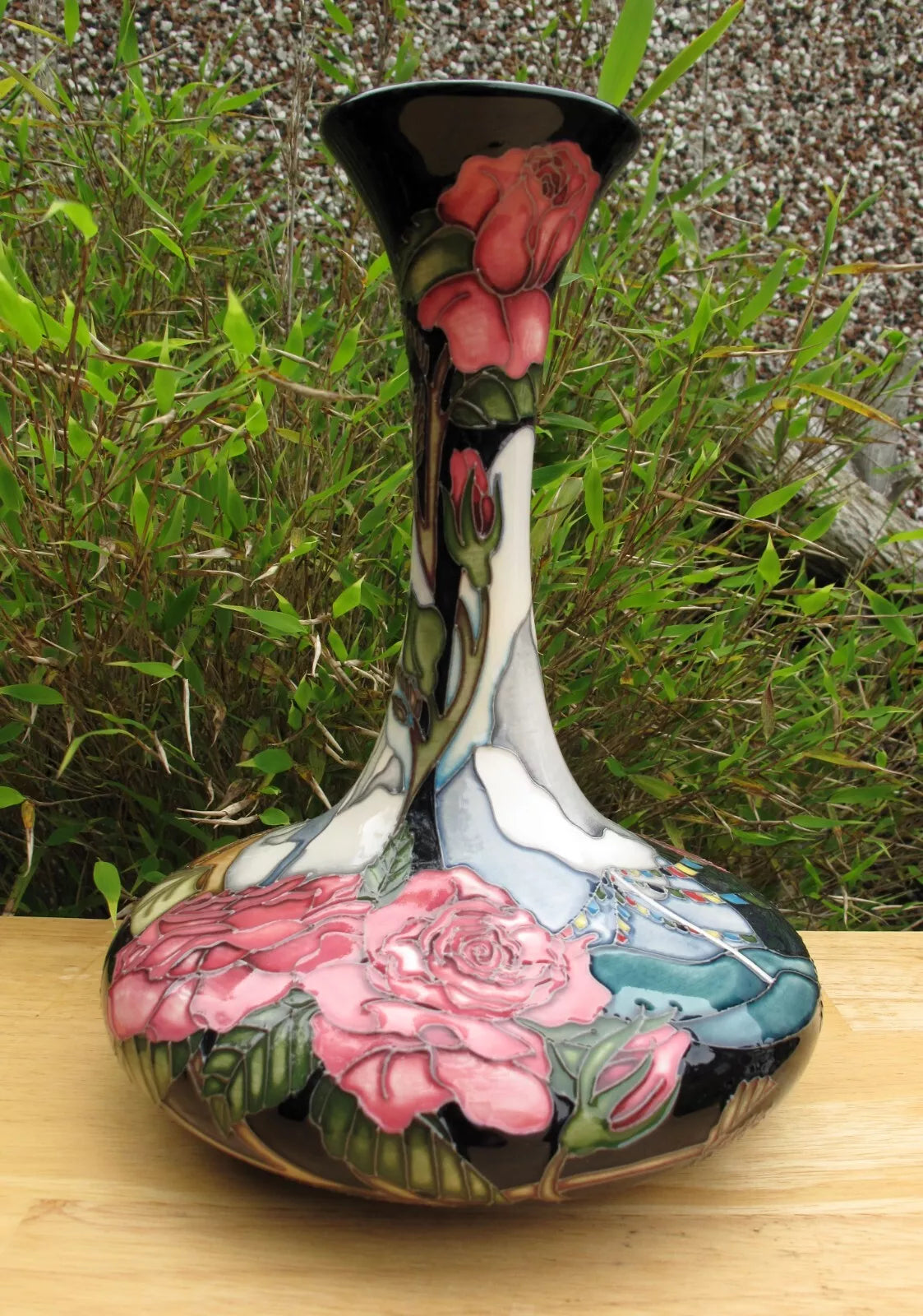 Moorcroft CORONATION DAY Numbered Edition 24. vase 104/9 First Quality RRP £840
