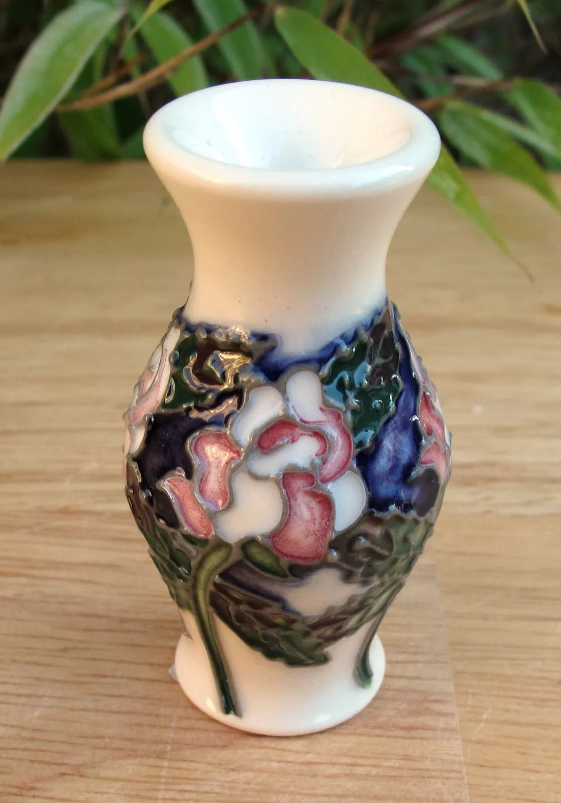 Moorcroft JUNE ROSE Miniature Vase shape 226/2 Retail Price £130 Floral Months