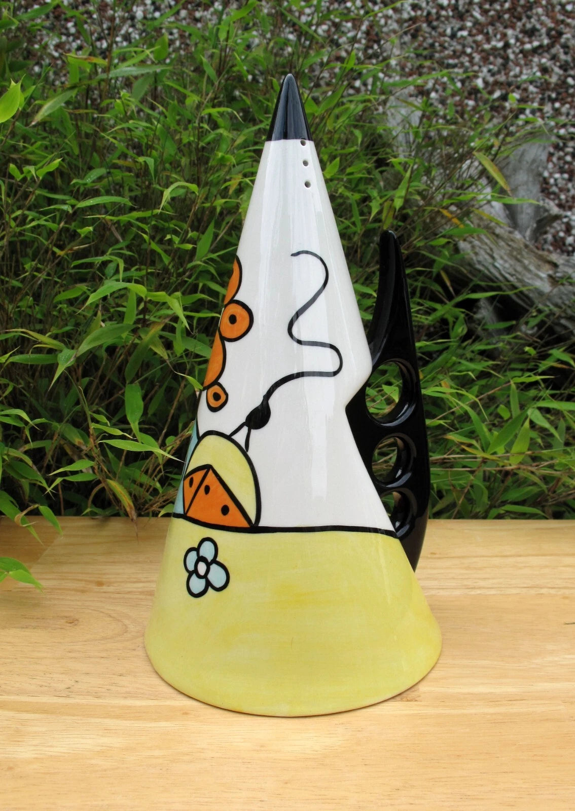 Lorna Bailey Rare GIANT POOLFIEDS FIN Sugar Sifter Shaker Jan 2002 Height 23cm