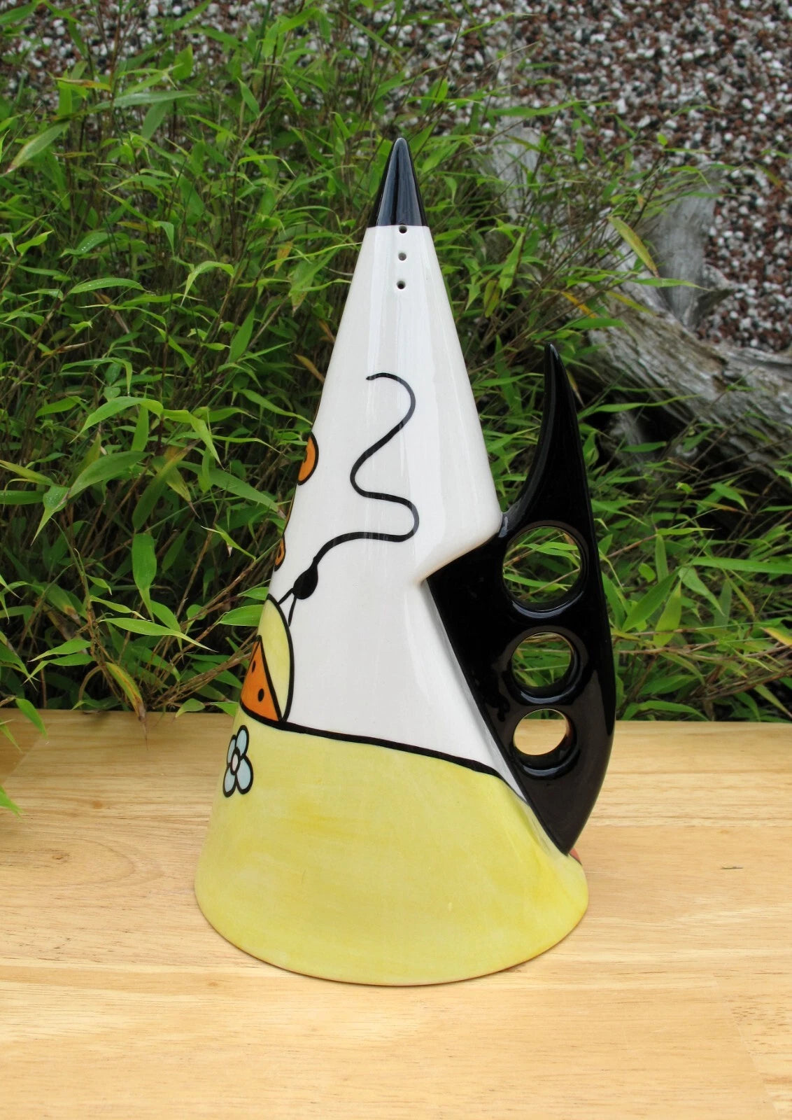 Lorna Bailey Rare GIANT POOLFIEDS FIN Sugar Sifter Shaker Jan 2002 Height 23cm