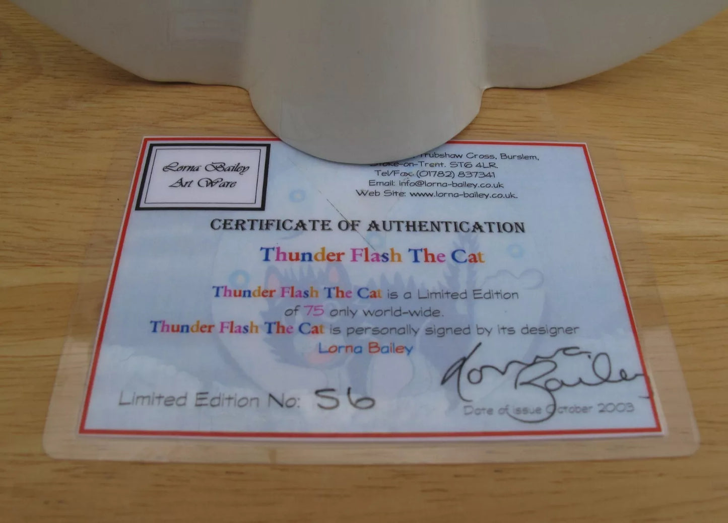 Lorna Bailey THUNDER FLASH Cat Plaque Limited Edition 56/75  Oct 03 Certificate